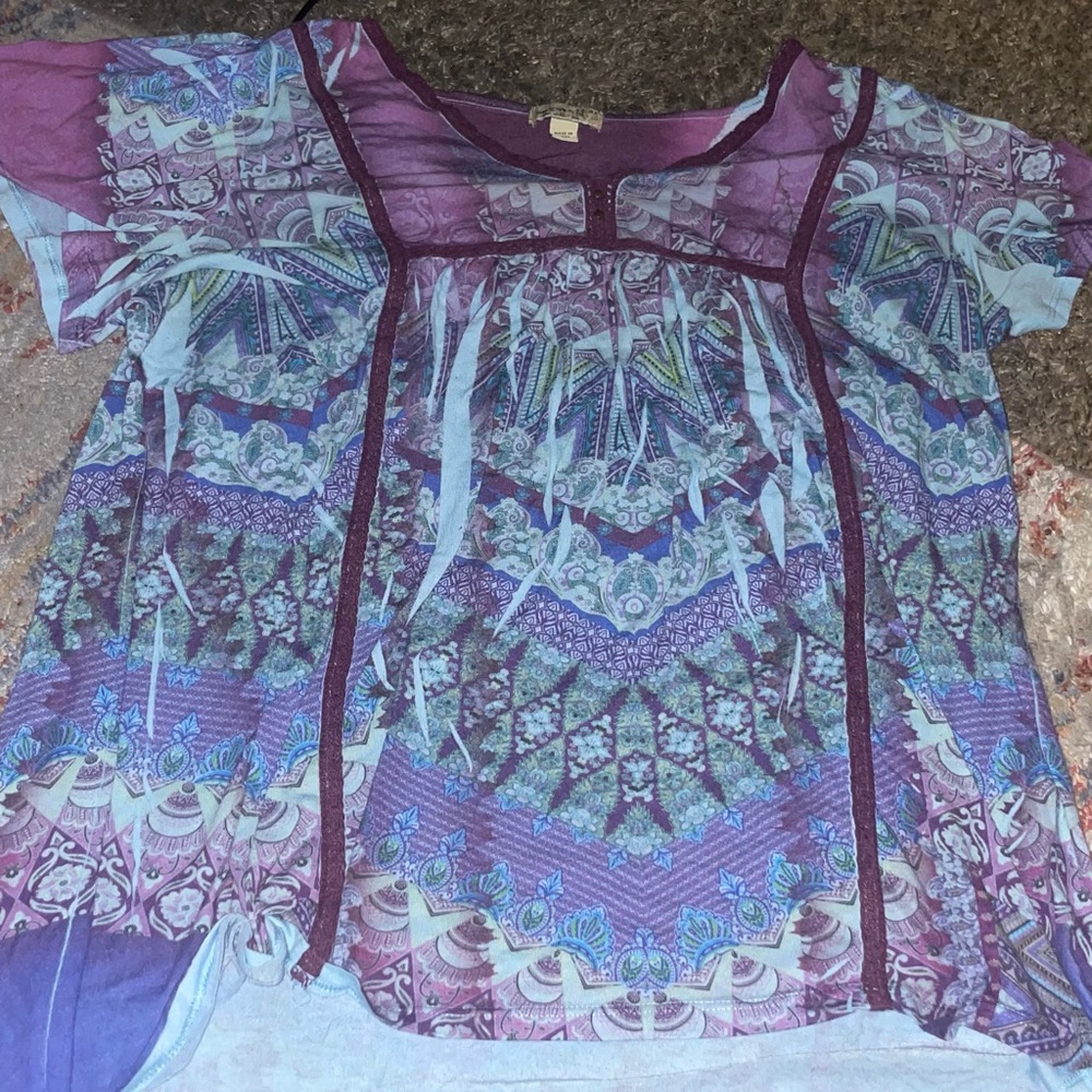 Oneworld womens shirt, lure and let life.